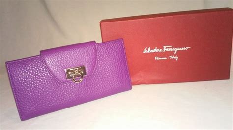 comprar cartera salvatore ferragamo